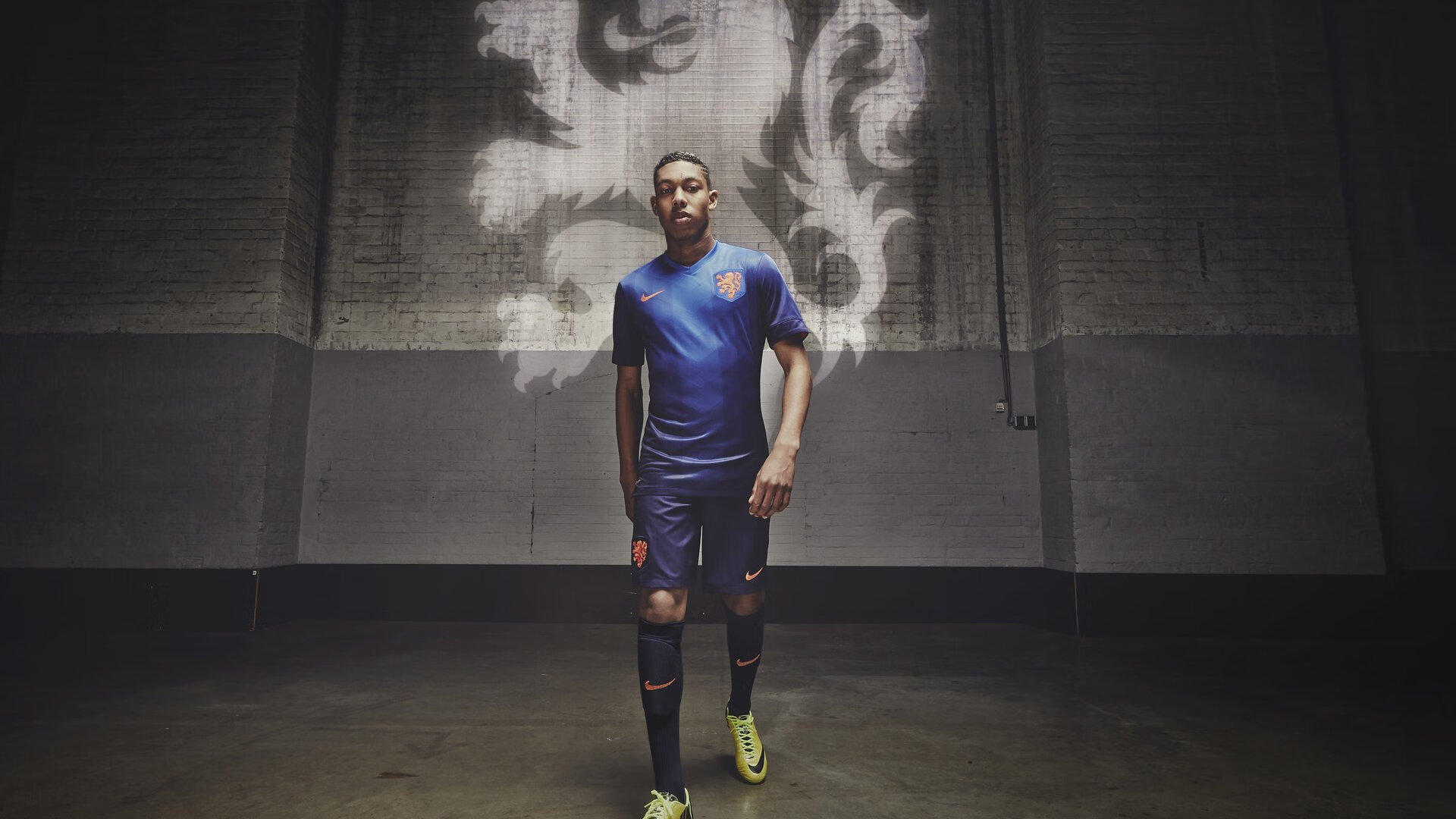 法比尼奥数据全面爆炸，牙买加带走埃及—中场大师如何改写比赛格局