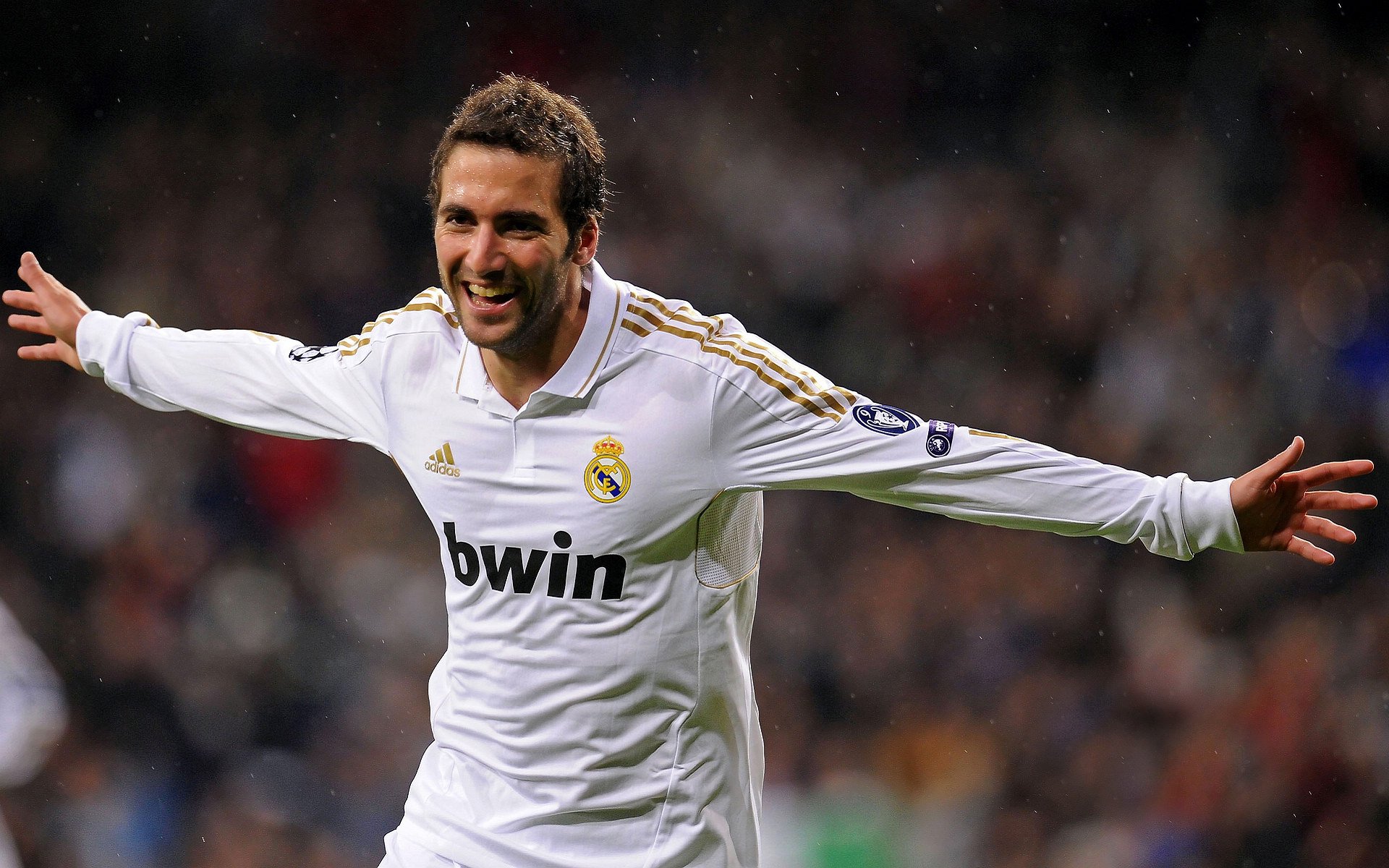 2026世界杯之夜，皮克完成自我救赎